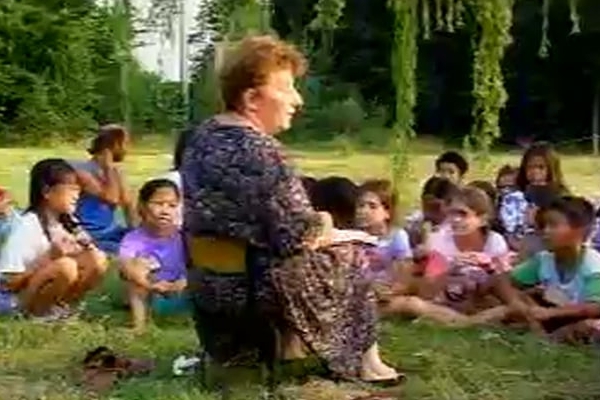 An international film made in the early days of organizing children’s courses.